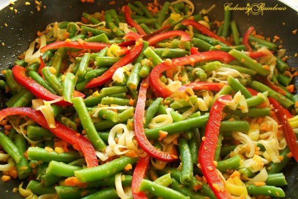 Mâncare de fasole verde și praz