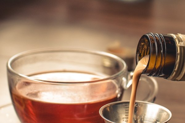 Lichiorul Amarula: finețea cremei de lapte întâlnește gustul misterios al fructului de Marula