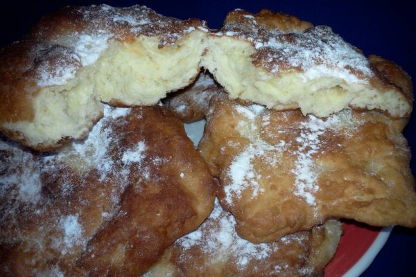 Gogosi vanilate si pufoase ca la mama acasa