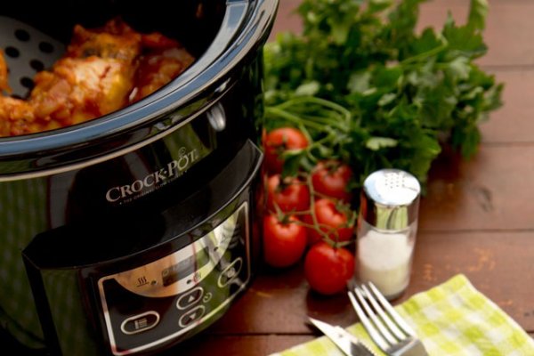 Tocanita de pui la slow cooker Crock Pot