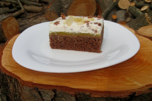 Prajitura cu jeleu de piersici