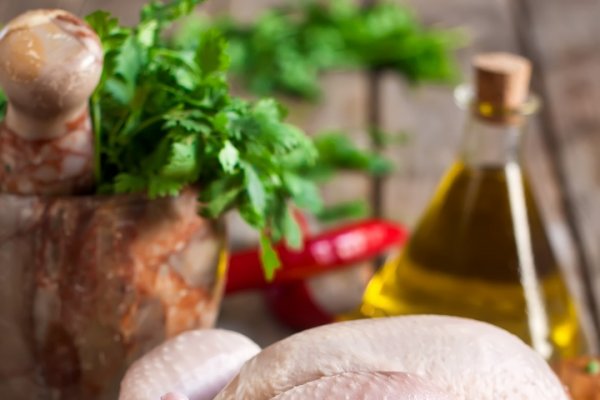 Otrava din farfurie. Cum sa te feresti de toxiinfectiile alimentare