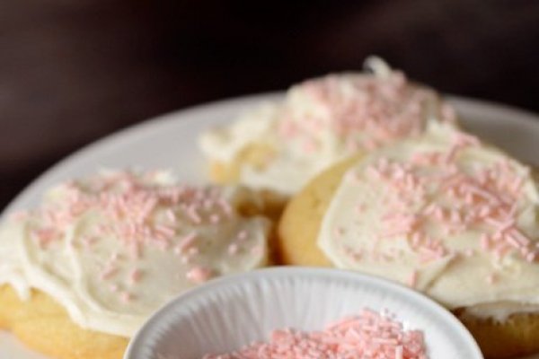 Cum sa faci decoratiuni pentru prajituri