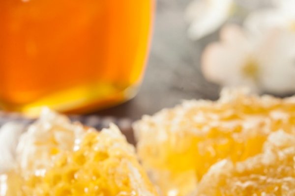 6 sfaturi pentru a folosi mierea in bucatarie