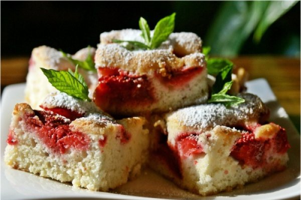 10 deserturi perfecte de savurat la iarba verde