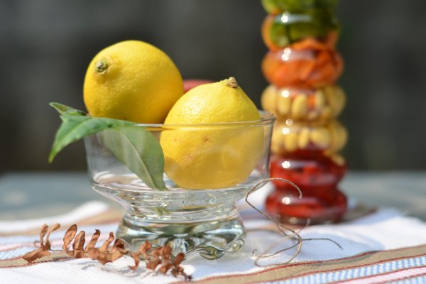 Cum sa curatam bucataria cu un singur ingredient