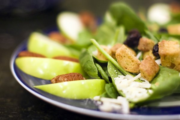 25 modalitati de a reduce 100 calorii zilnic