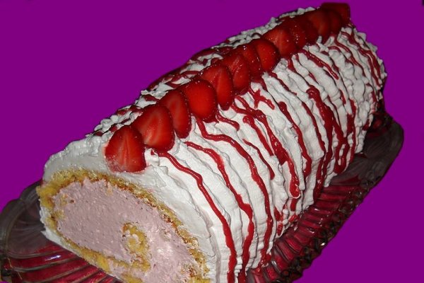 Rulada cu mousse de capsuni, reteta fara zahar