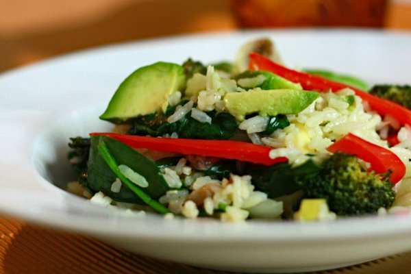 6 alimente semipreparate care iti vor face viata mai usoara