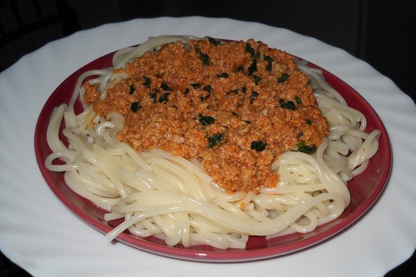 Spaghete cu carne tocata