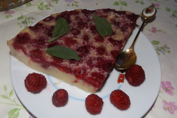Clafoutis cu zmeura