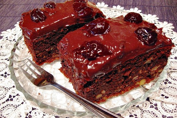 Prajitura cu ciocolata si visine