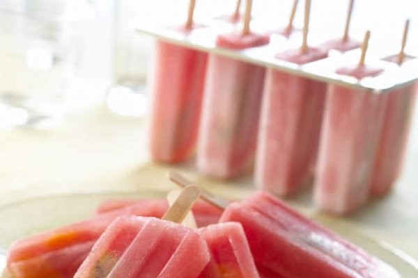 10 modalitati de a pregati inghetata din 2 ingrediente