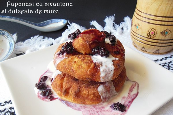 Reţetă de preparare a papanaşilor