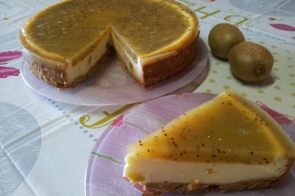 Cheescake cu jeleu de kiwi