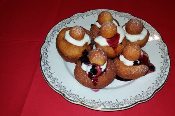 Reţetă de preparare a papanaşilor moldoveneşti