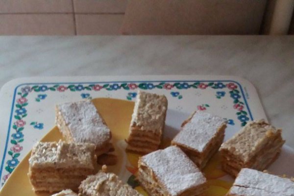 Mezes cu crema de gris