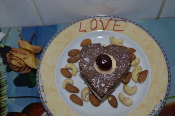 Inimioare vegan-iubire raw