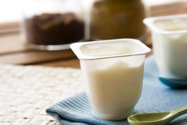 Iaurturile cu arome si adaosuri, bombe alimentare nerecomandate copiilor