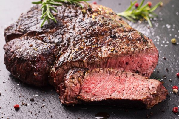 Secretul prin care faci ca friptura de porc sau de vita sa ti se topeasca in gura