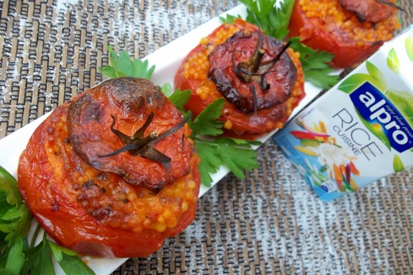 Rosii umplute cu cuscus