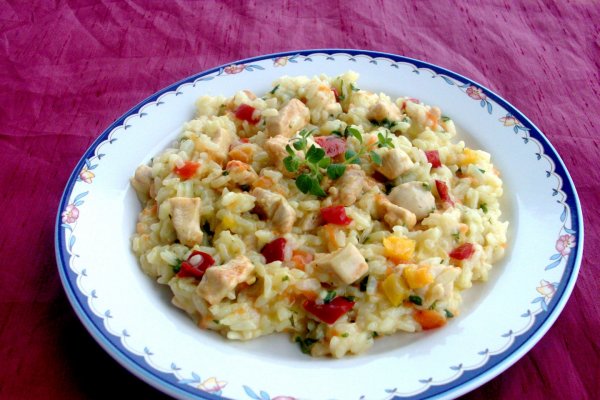 Risotto cremos cu piept de pui, legume si smantana