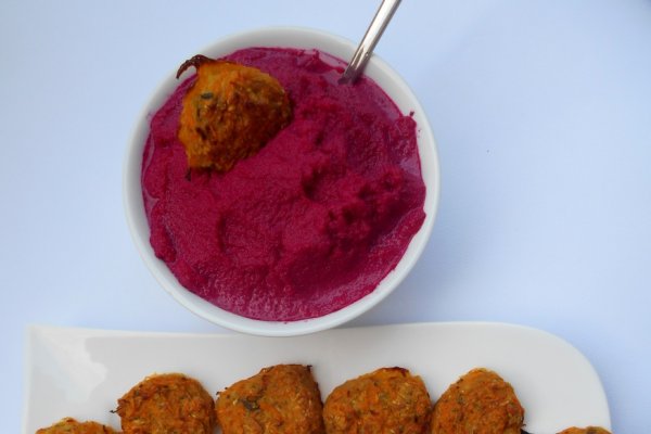 Chiftelute de dovlecel  cu cartofi dulci si tofu