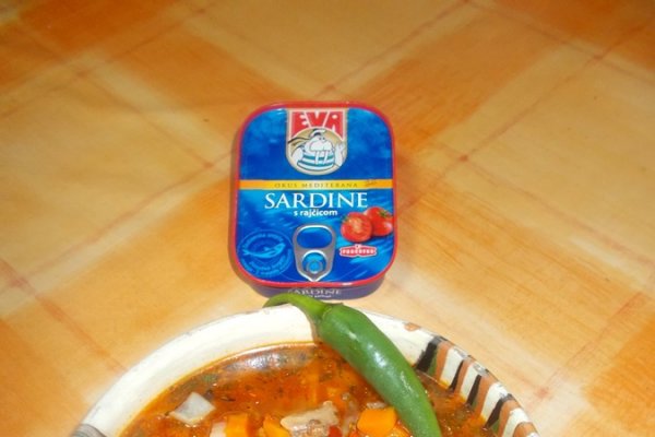 Ciorba de sardine in sos tomat