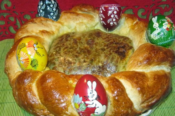 Drob de miel in coronita de aluat