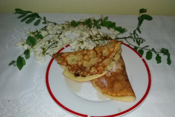 Clatite cu flori de salcam