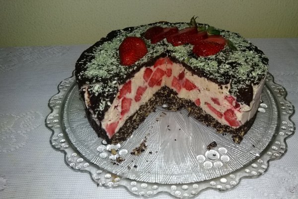 Prajitura cu capsuni