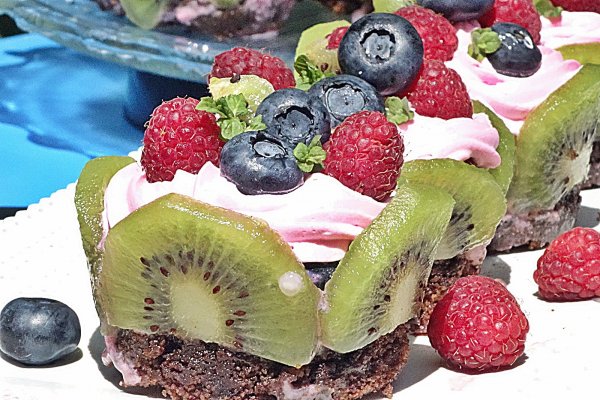 Cosulete exotice cu tapioca si spuma aromata