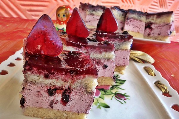 Prajitura cu dulceata de coacaze