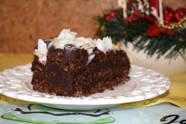 Prajitura cu ciocolata si nuca