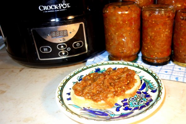 Zacusca de vinete la slow cooker Crock-Pot digital 4.7 l