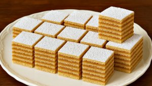 Prajitura cu crema de caramel. Un desert de casa spornic, delicios si aromat