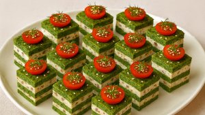 Cubulete aperitiv cu spanac, branza si ciuperci – gustoase si aspectuoase, ideale pentru mese festive