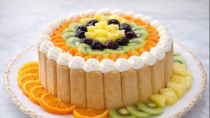 Tort Diplomat cu fructe si frisca naturala - reteta clasica, simpla si delicioasa