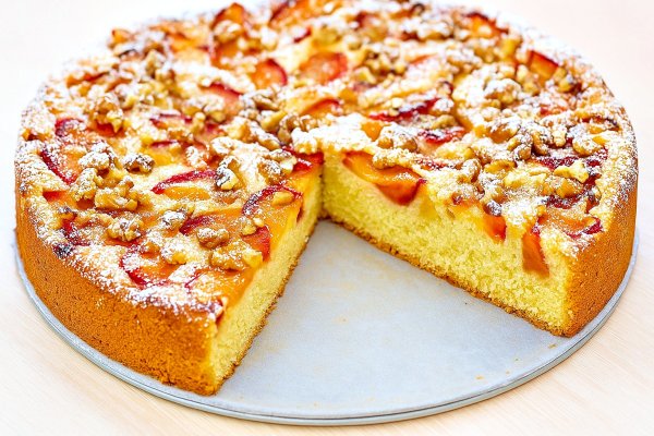 Prajitura cu prune si nuci - reteta simpla pentru un desert delicios cu fructe