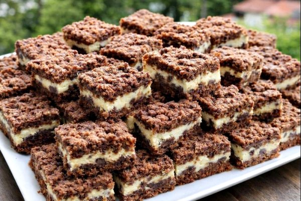 Prajitura Rudy - reteta de prajitura frageda cu cacao si branza dulce