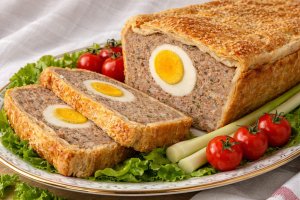 Drob de pui in aluat foietaj - reteta usoara pentru masa de Paste